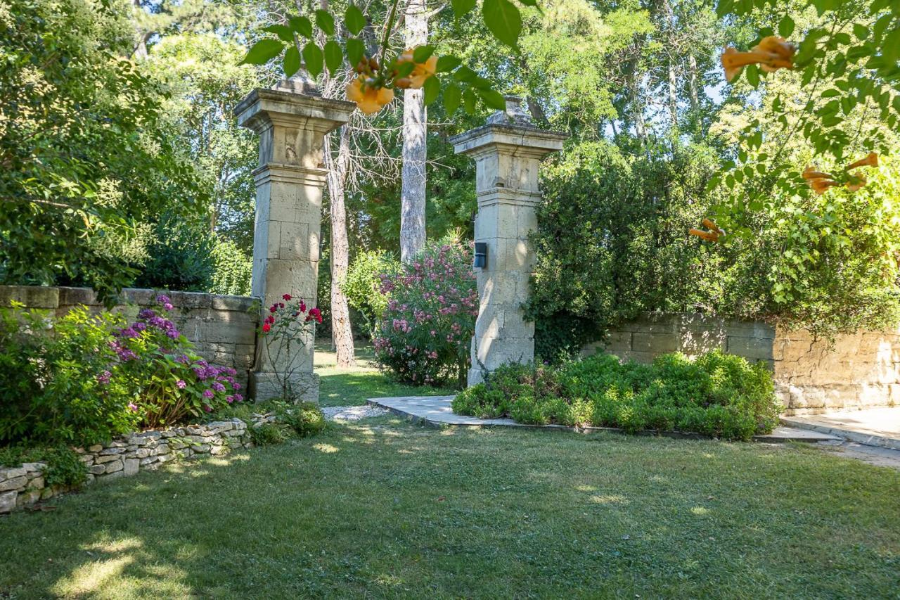Mas De Capelou Bed & Breakfast Avignon Ngoại thất bức ảnh